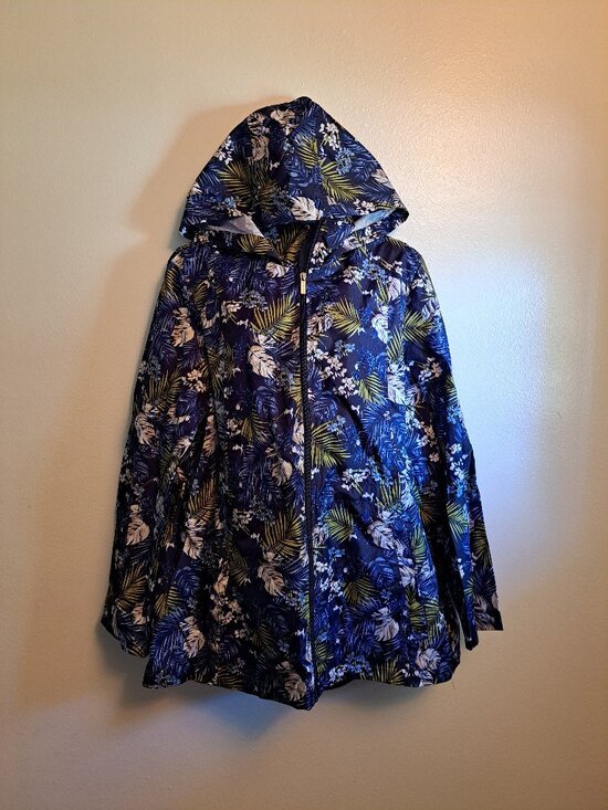 Susan Graver Jackets & Blazers - Susan Graver hooded foldable rain jacket with tropical floral&palm leaf print